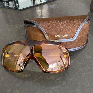 Cassius Tom Ford oversized sunglasses. Brand New never worn.